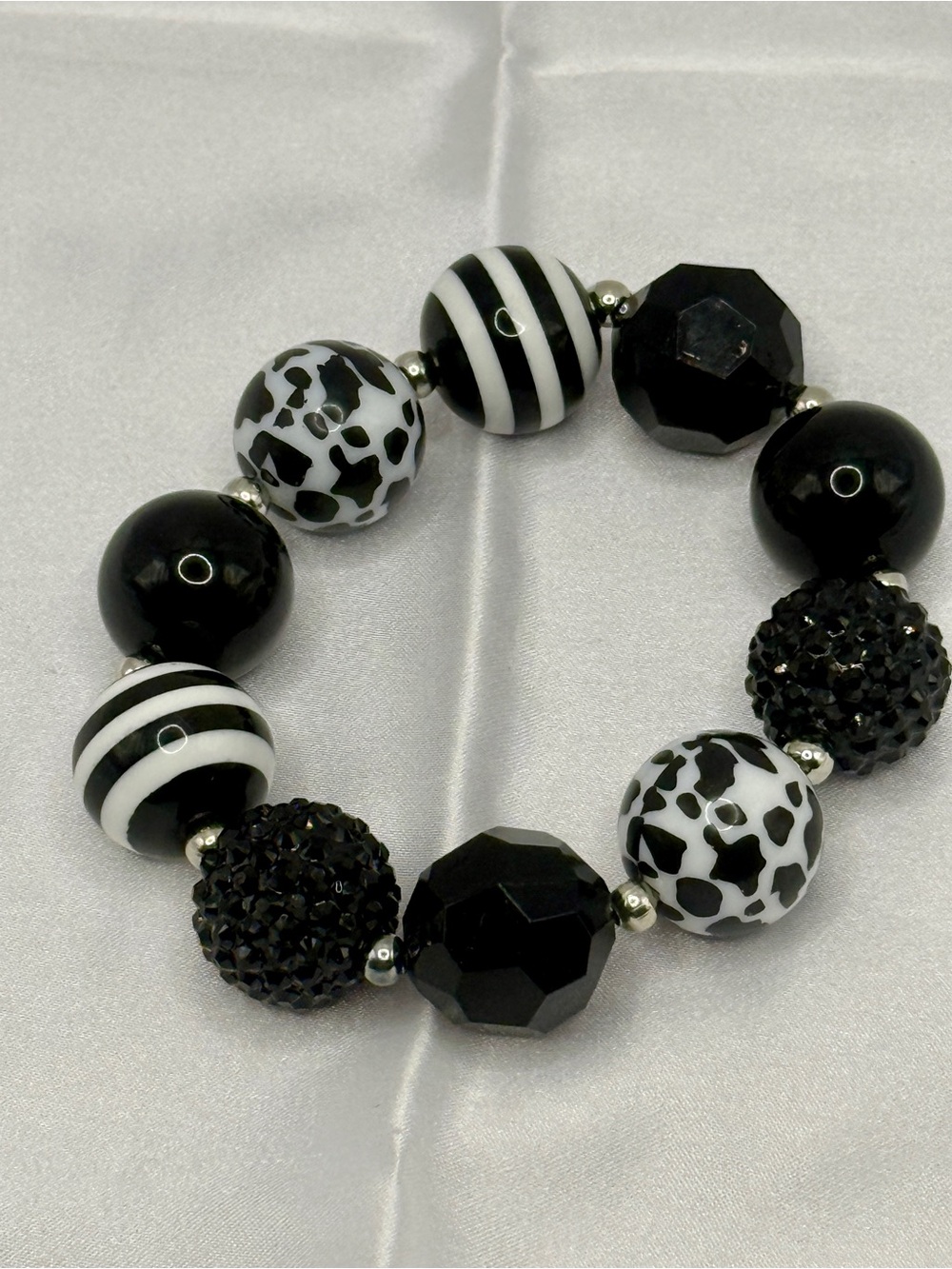 Handmade Black White Animal Print Beaded Stretch Bracelet 7.5”
